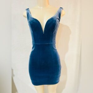 Express velvet dress pit to pit “15 1/2 
Waist “12 with a sweet heart neckline 0